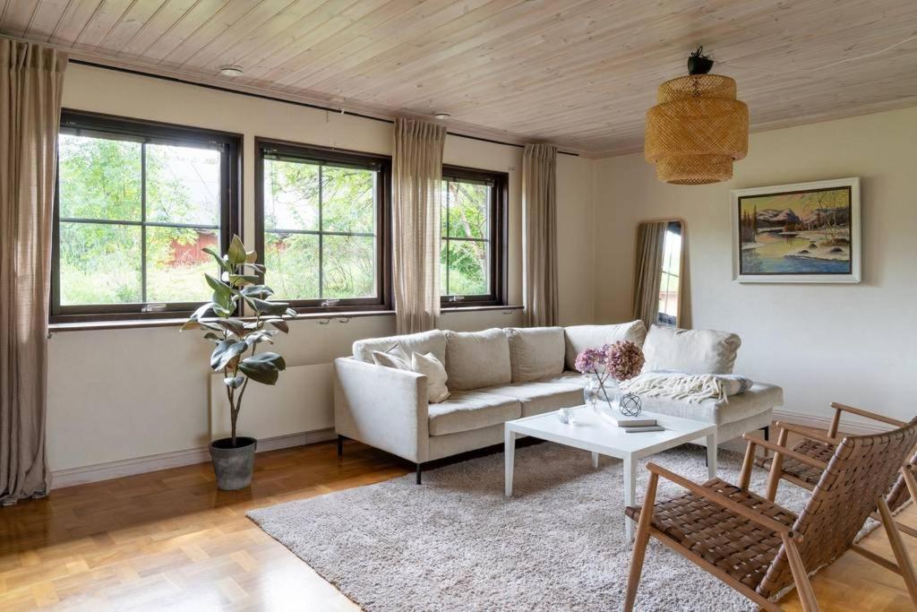 A Countryside Villa Close To Uppsala! المظهر الخارجي الصورة